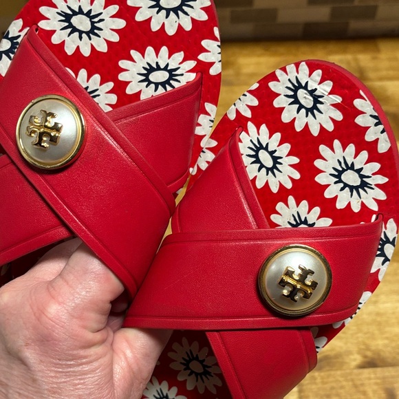 Tory Burch Red Daisy Women's Sandals size 7.5 - Picture 6 of 9